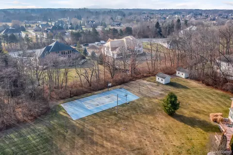 View/Area - 277 Brittany Ln, Saline, MI 48176 photo 4 of 14