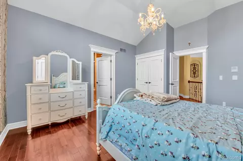 Bedroom - 277 Brittany Ln, Saline, MI 48176 photo 6 of 7