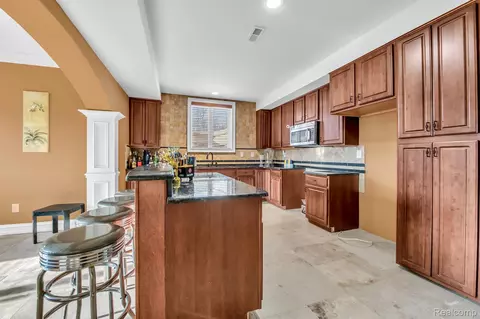 Kitchen - 277 Brittany Ln, Saline, MI 48176 photo 1 of 3