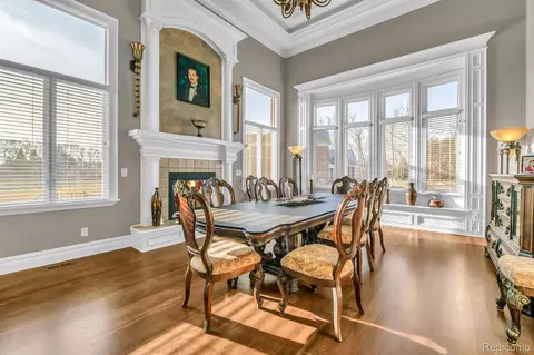 Dining - 277 Brittany Ln, Saline, MI 48176 photo 3 of 3