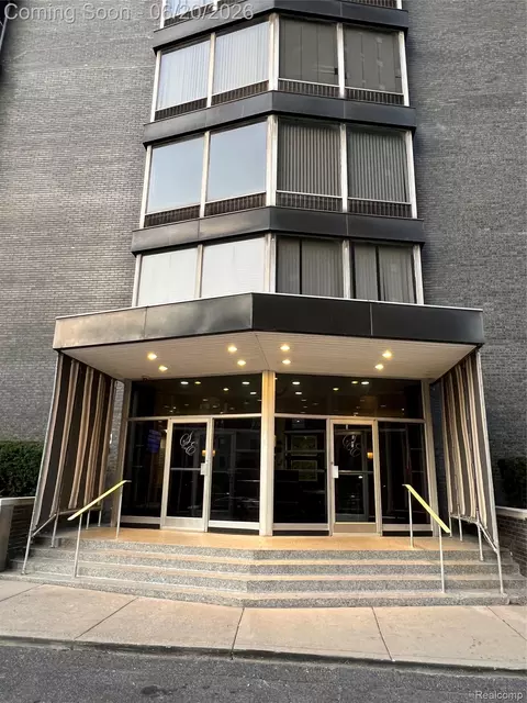 8200 E Jefferson Ave #1509, Detroit, MI 48214