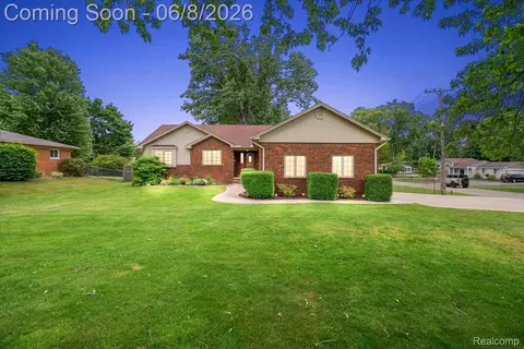 60718 Campground Rd, Washington, MI 48094