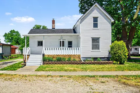 106 Pope St, Lapeer, MI 48446
