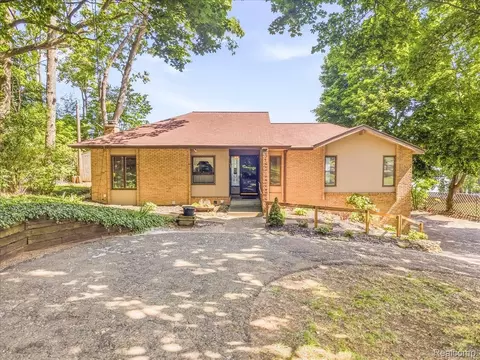 13020 Edgedale St, Van Buren, MI 48111
