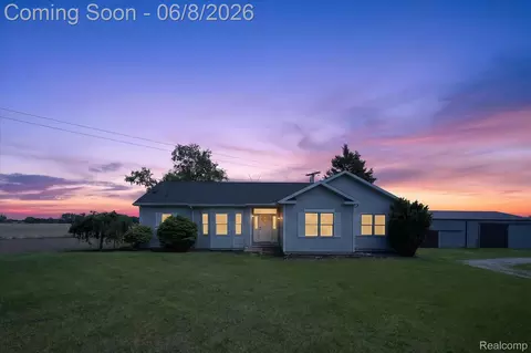 2769 Higgins Rd, Juniata, MI 48768
