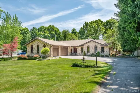 11050 Wealthy Ln, Bruce Township, MI 48065