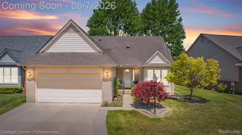 52505 Westcreek Drive Dr, Macomb, MI 48042