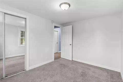 Bedroom - 3241 E Frances Rd, Thetford, MI 48420 photo 2 of 6