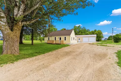 3241 E Frances Rd, Thetford, MI 48420