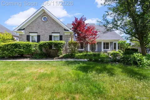 Exterior - 50145 Tottenham Ct, Canton, MI 48187 photo 2 of 10