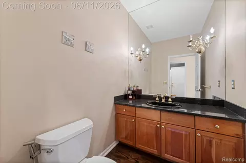 Bath - 50145 Tottenham Ct, Canton, MI 48187 photo 5 of 9