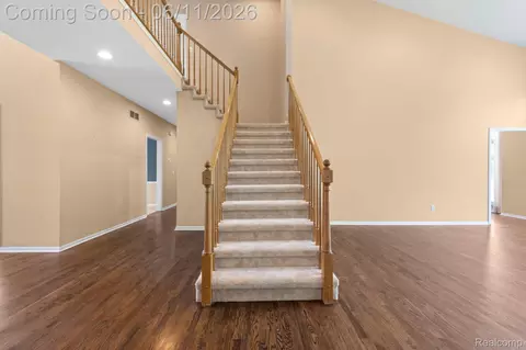 Entry Way - 50145 Tottenham Ct, Canton, MI 48187 photo 4 of 6