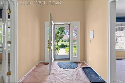 Entry Way - 50145 Tottenham Ct, Canton, MI 48187 photo 1 of 6