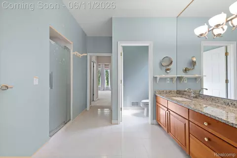 Bath - 50145 Tottenham Ct, Canton, MI 48187 photo 2 of 9