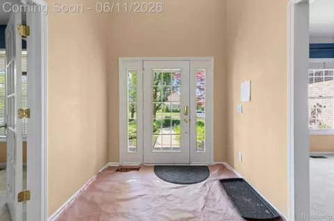 Entry Way - 50145 Tottenham Ct, Canton, MI 48187 photo 2 of 6