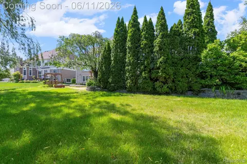 Exterior - 50145 Tottenham Ct, Canton, MI 48187 photo 3 of 10