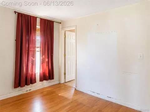 Bedroom - 24362 Outer Dr, Melvindale, MI 48122 photo 2 of 8
