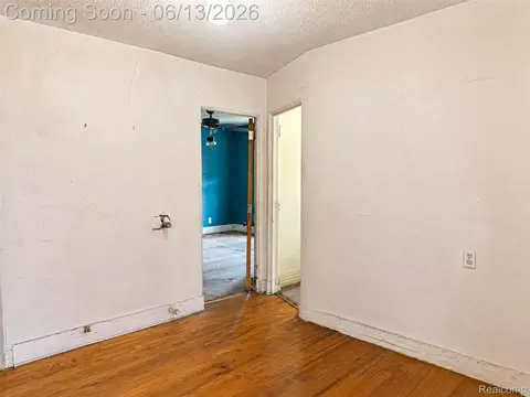 Bedroom - 24362 Outer Dr, Melvindale, MI 48122 photo 3 of 8