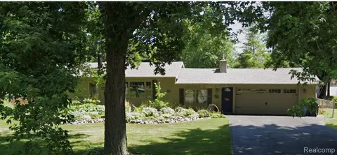 8082 Ohara Dr, Davison, MI 48423
