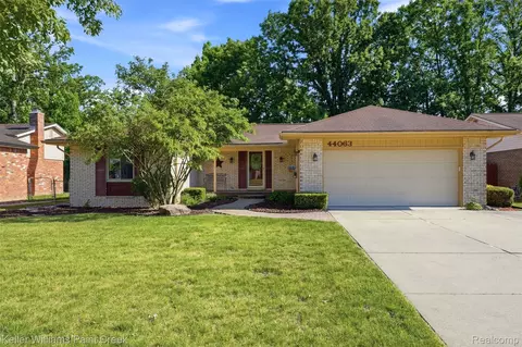 44063 Westminister Way, Canton, MI 48187