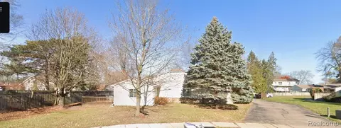 2150 Phillips Ave, Delhi, MI 48842