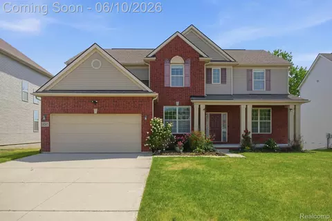 4267 Chandi Ct, Pittsfield, MI 48197