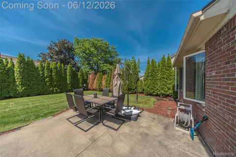 Exterior - 20491 Windemere Dr, Macomb, MI 48044 photo 4 of 6