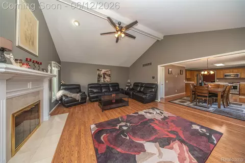 Living - 20491 Windemere Dr, Macomb, MI 48044 photo 6 of 8