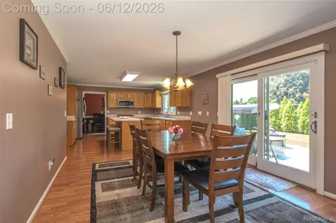 Dining - 20491 Windemere Dr, Macomb, MI 48044 photo 7 of 7