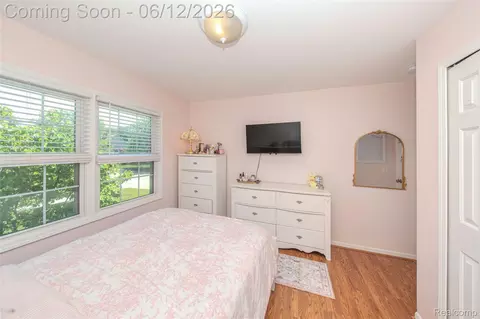 Bedroom - 20491 Windemere Dr, Macomb, MI 48044 photo 2 of 8