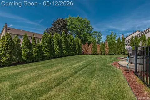 Exterior - 20491 Windemere Dr, Macomb, MI 48044 photo 2 of 6
