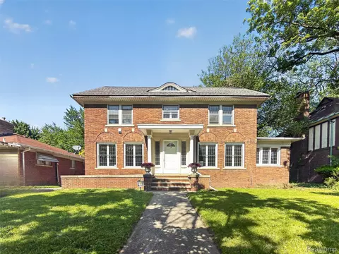 3476 Audubon Rd, Detroit, MI 48224