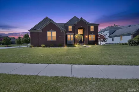 8862 Prairie St, Ypsilanti, MI 48197
