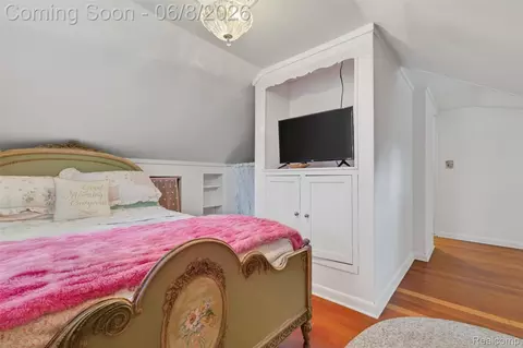 Bedroom - 109 Wompole Dr, Village Of Clarkston, MI 48346 photo 4 of 6