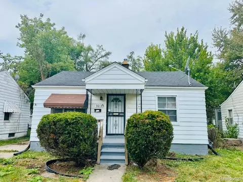 9213 Plainview Ave, Detroit, MI 48228