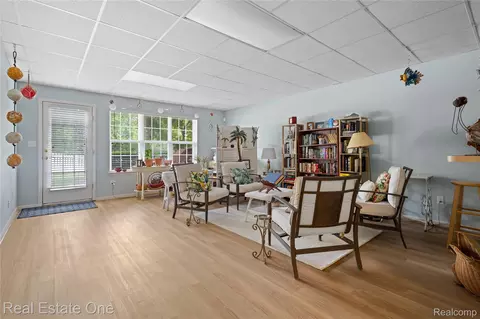 Other - 731 E Bluff Ct, Rochester Hills, MI 48307 photo 7 of 14