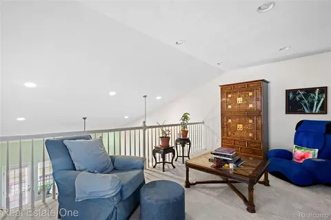 Other - 731 E Bluff Ct, Rochester Hills, MI 48307 photo 4 of 14