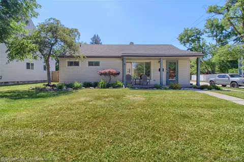 3143 Prairie Ave, Royal Oak, MI 48073