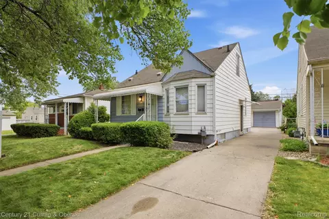 17136 Harman St, Melvindale, MI 48122