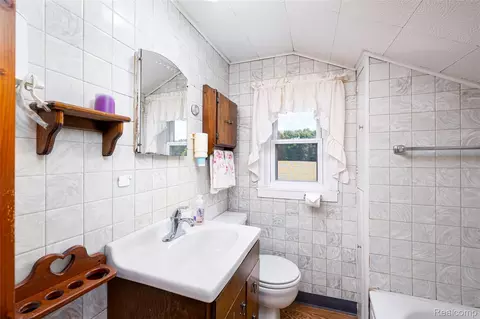 Bath - 2851 N Dancer Rd, Lima, MI 48130 photo 1 of 2