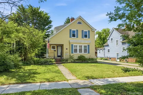 22637 Park St, Dearborn, MI 48124