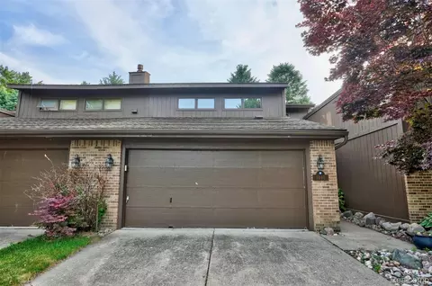 Exterior - 1448 Beaumont Ct, Flushing, MI 48433 photo 6 of 12