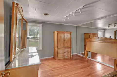Bedroom - 4901 Pointe Tremble Rd, Algonac, MI 48001 photo 1 of 1