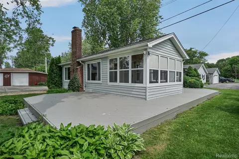 Exterior - 4901 Pointe Tremble Rd, Algonac, MI 48001 photo 6 of 9