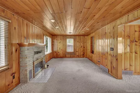 Living - 4901 Pointe Tremble Rd, Algonac, MI 48001 photo 1 of 7