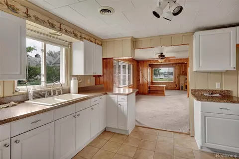 Kitchen - 4901 Pointe Tremble Rd, Algonac, MI 48001 photo 2 of 3