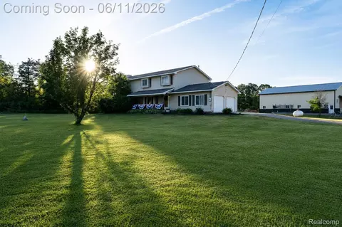 7753 Clyde Rd, Oceola, MI 48430