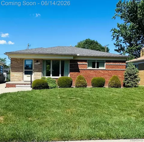 24211 Manistee St, Oak Park, MI 48237