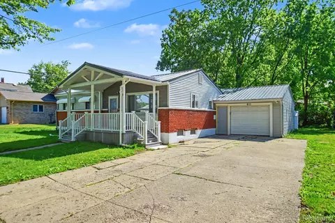 Other - 611 S Main St, Davison, MI 48423 photo 3 of 4