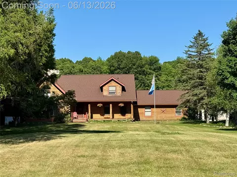 16501 Hannan Rd, Romulus, MI 48174